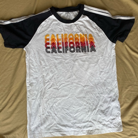 T shirt - Picture 2 of 4